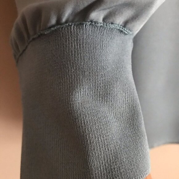 Vince Women's Blue Long Sleeve (Size 6) - Picture 7 of 8